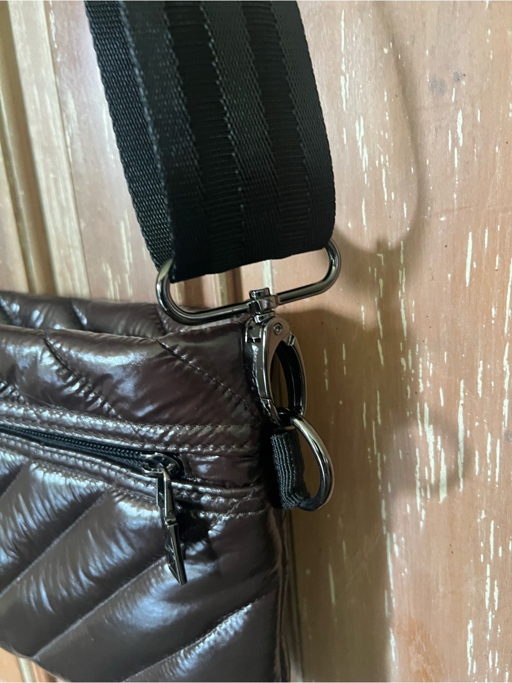 Think Royln Brown Quilted Crossbody Bag Nylon Puffer Adjustable Strap - Picture 7 of 9